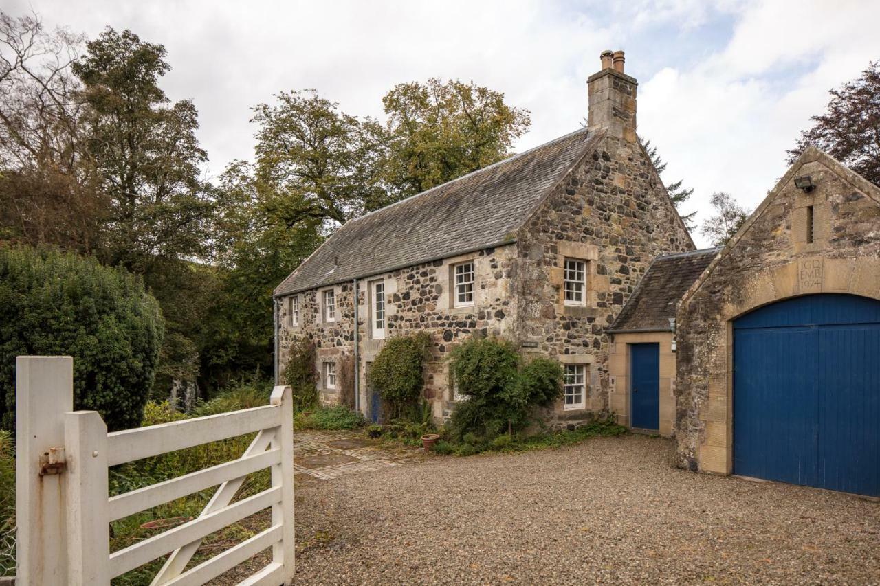 The Allan Ramsay Hotel Carlops エクステリア 写真